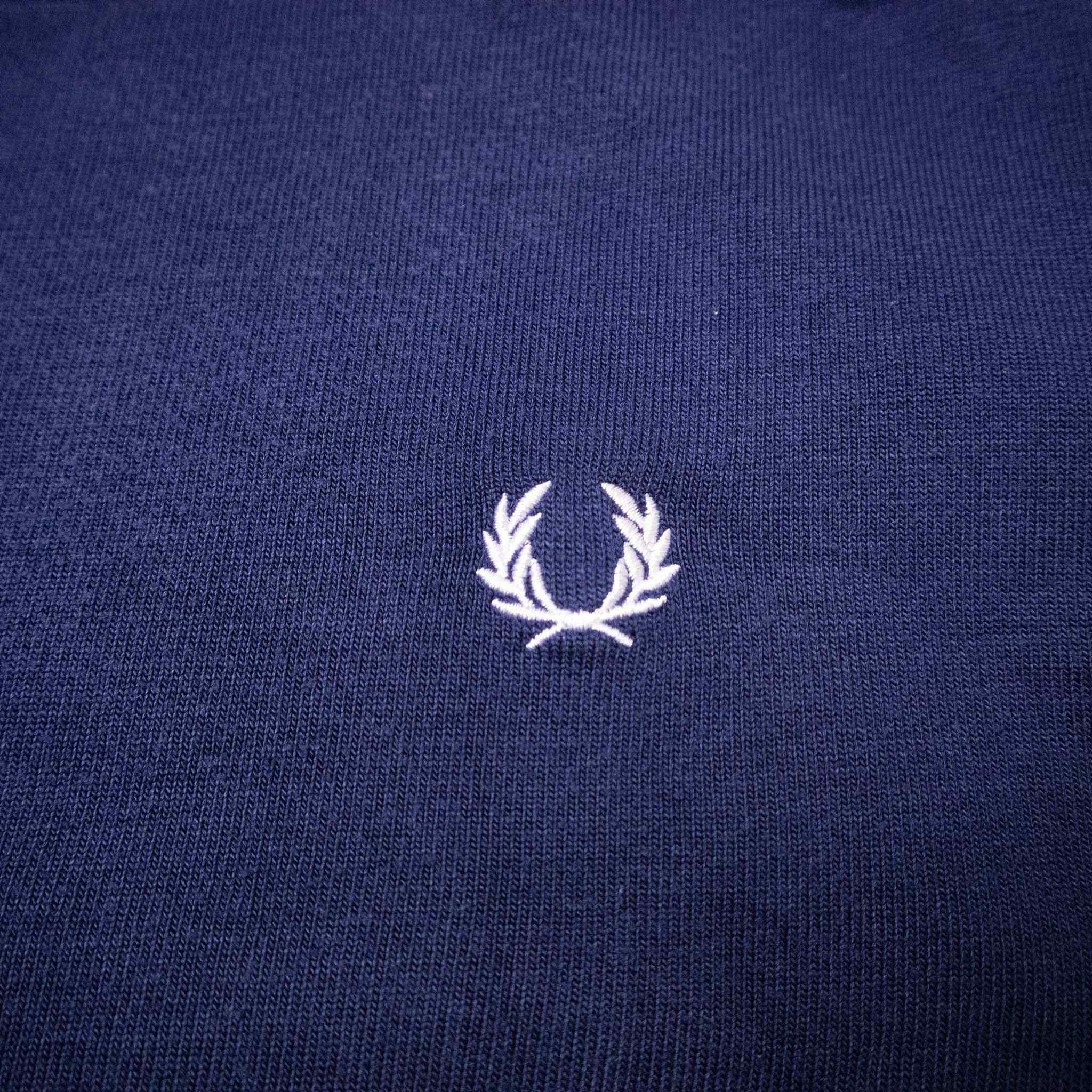 Fred Perry light sweater 80% wool - Size M