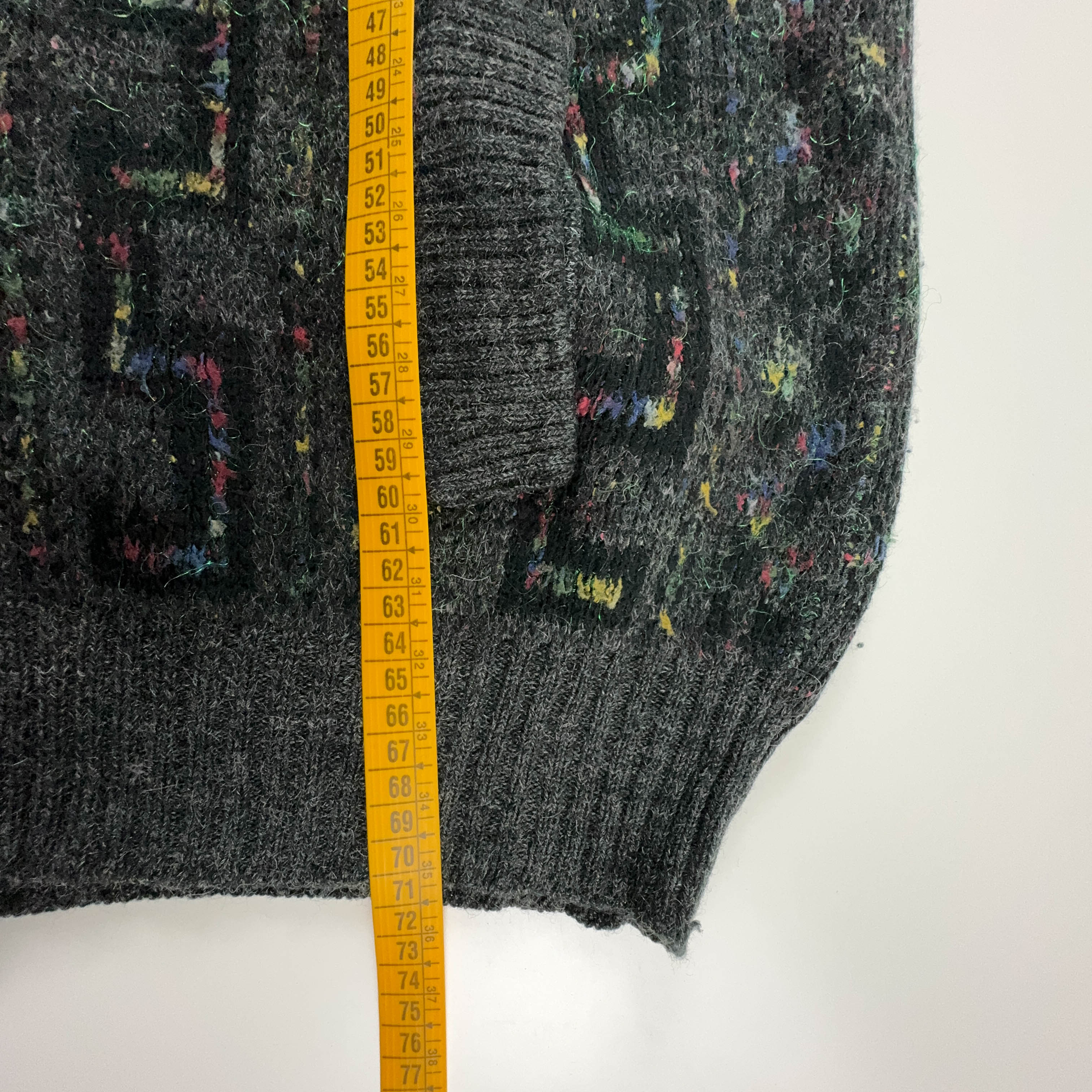 Vintage Grey Patterned Cardigan 40% Wool with Buttons - Size L/XL Men