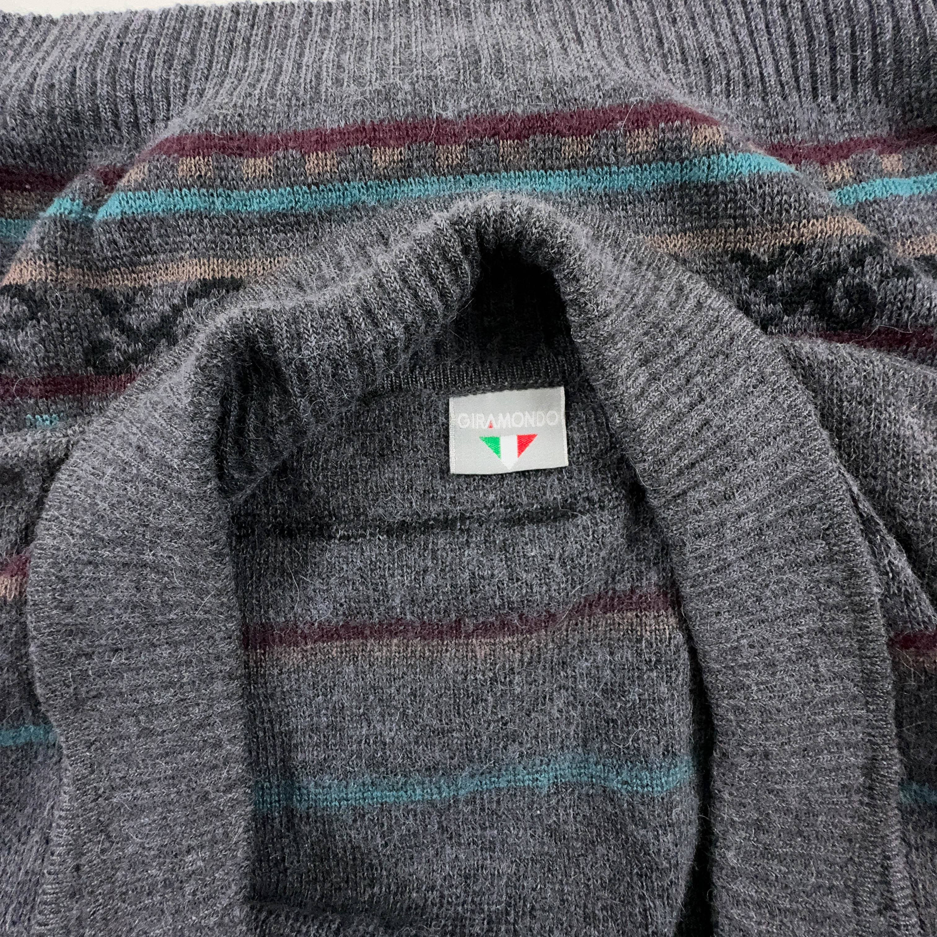 Vintage Grey Patterned Cardigan 50% Wool and Alpaca with Buttons - Size 52 Men